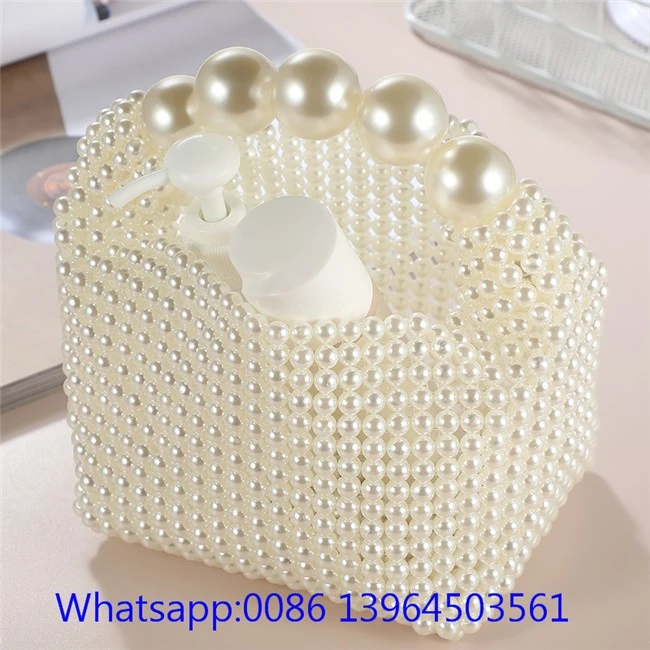 Rankų darbo Pearl Clutch krepšys