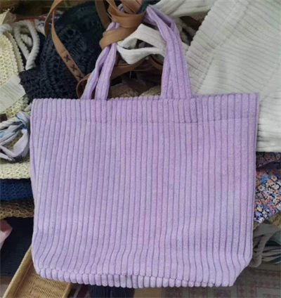 Violetinis velvetinis moteriškas pirkinių krepšys